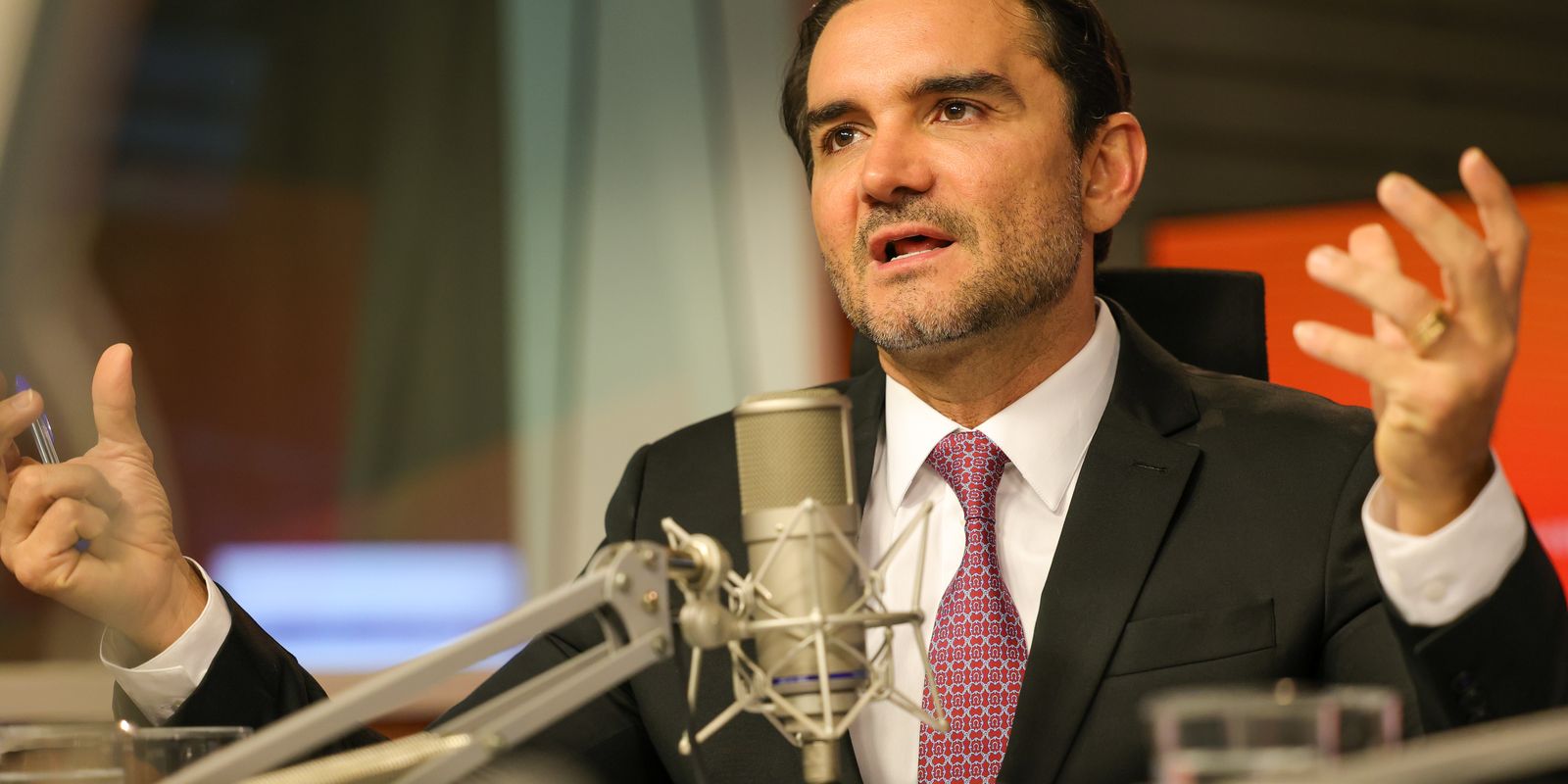 Celso Sabino anuncia saída do comando do Ministério do Turismo